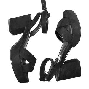 NWOT Steve Madden Chunky Ankle Strap Sandals